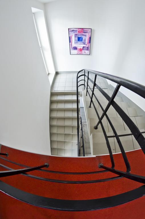 Wilson Hostel Warszawa Экстерьер фото