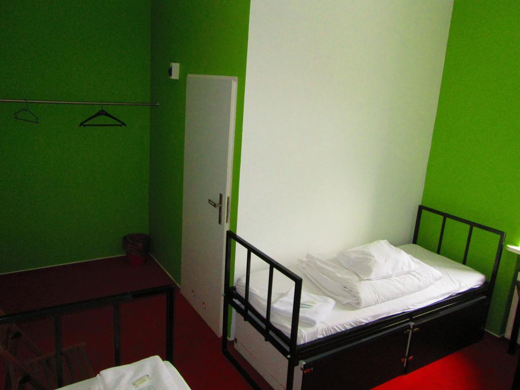 Wilson Hostel Warszawa Номер фото